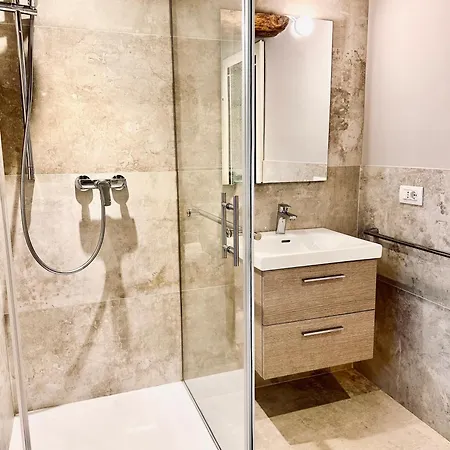 Palazzo Minzoni SantʼIppolito