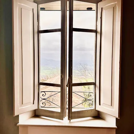 Palazzo Minzoni * SantʼIppolito