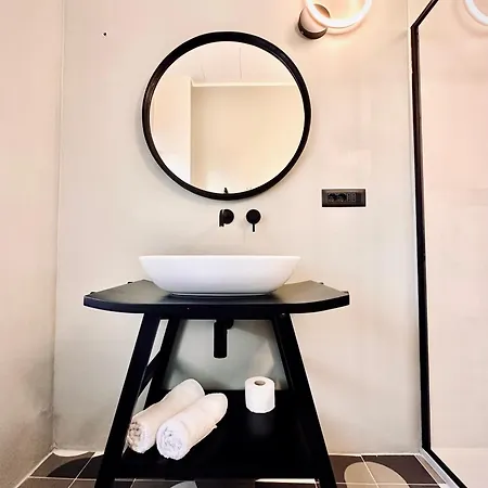 Palazzo Minzoni * SantʼIppolito