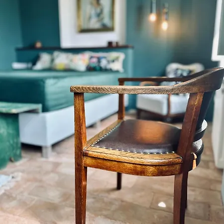 Palazzo Minzoni * SantʼIppolito