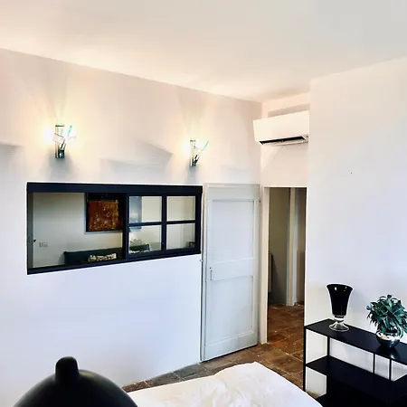 Palazzo Minzoni * SantʼIppolito