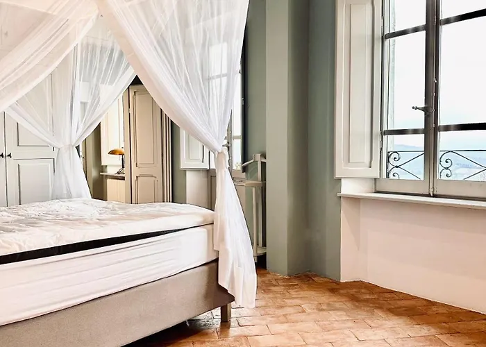 Palazzo Minzoni Rum i privatbostad *